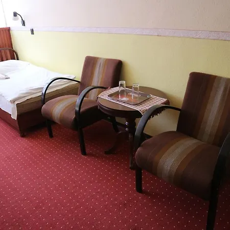 Fonix Hostel